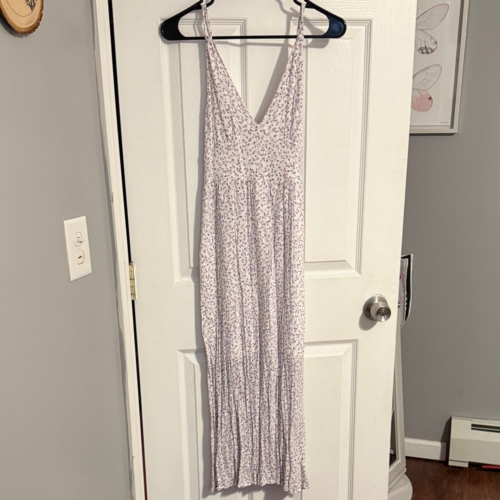 BB Dakota by Steve Madden Lavender Floral Maxi Dress with V-Neck